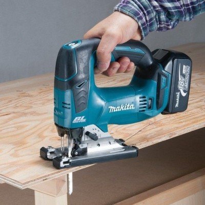 Makita Sierra de calar 18V LXT DJV182Z