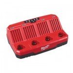 Milwaukee M12 C4 CARREGADOR MULTIPUERTO M12™