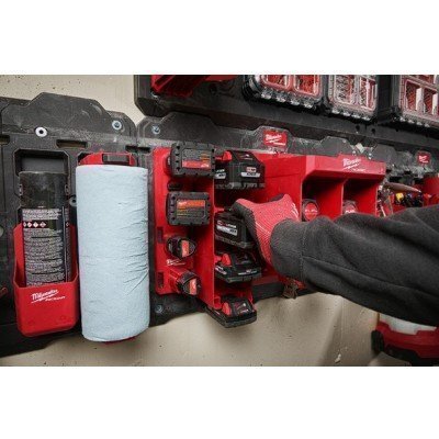 Milwaukee Soporte PACKOUT™ para baterias M18