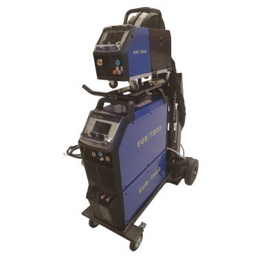 Euromig 350i SynergicMáquina de Solda Inversora Multiprocesso MIG/MAG, FLUX, TIG DC e MMA